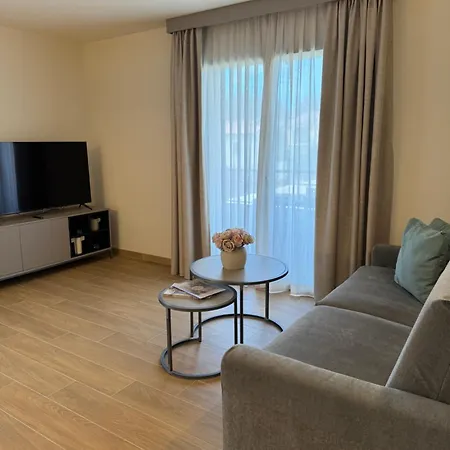 Διαμέρισμα Catalina *