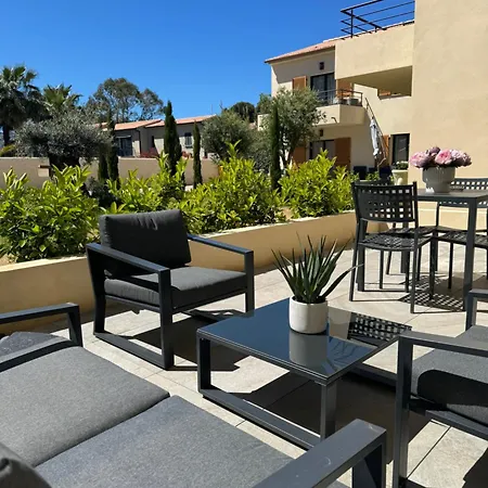 Апартаменты Catalina Сен-Флоран