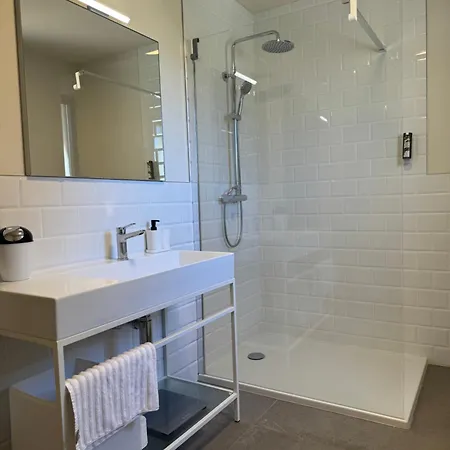 Catalina Saint-Florent (Corsica)